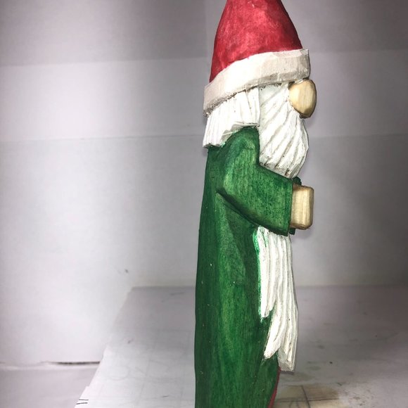 Hand Carved Old World Santa - Picture 3 of 6